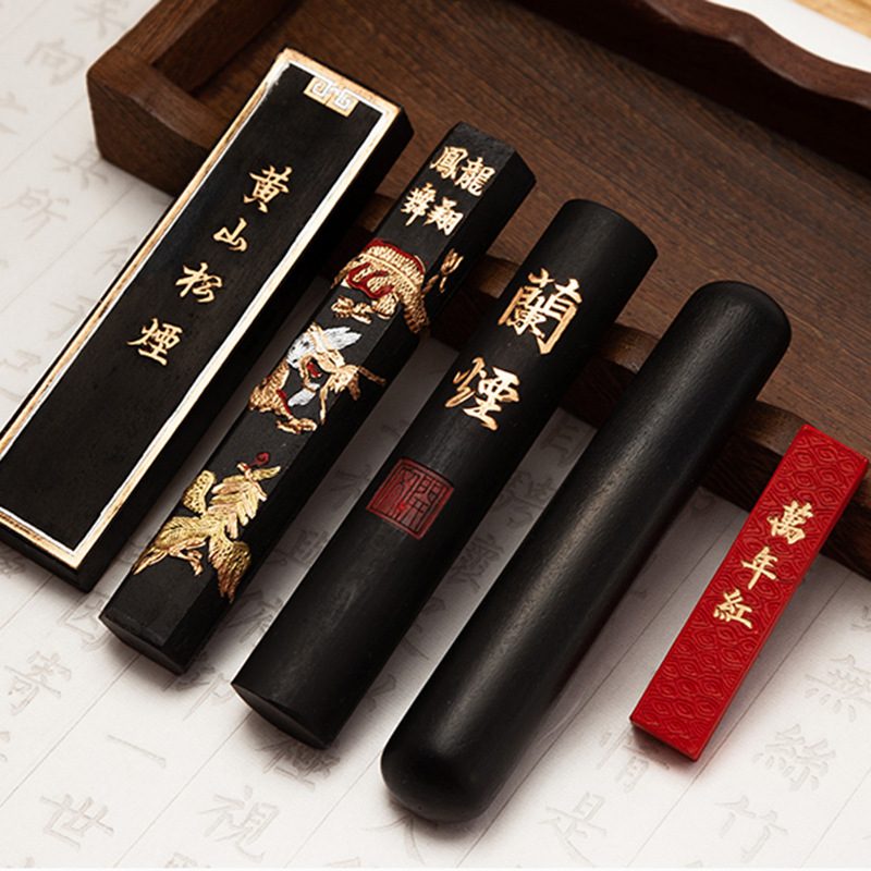 松烟墨：那一抹不反光的黑，活了千年